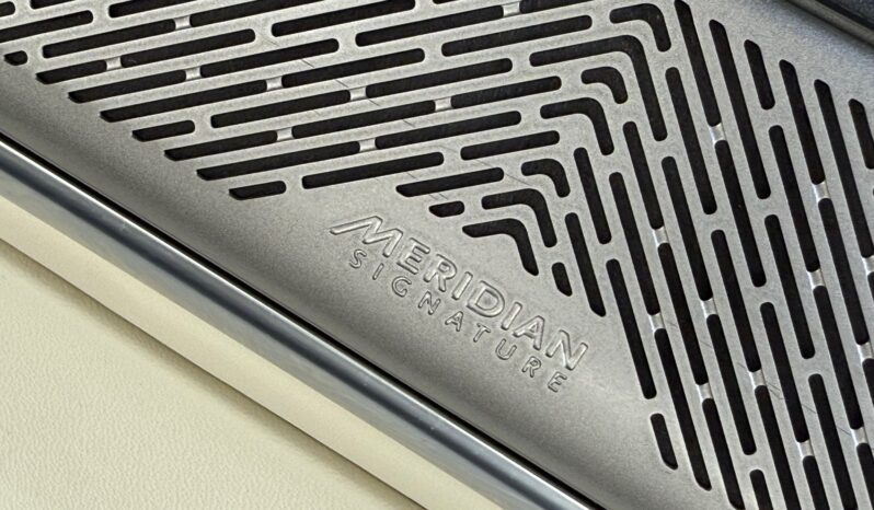 Land Rover New Range Rover P530 First Edition LWB full