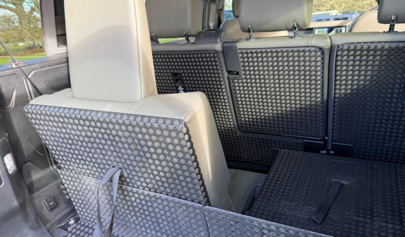 Land Rover Defender 110 P400 XS Edition – 7 Seat full