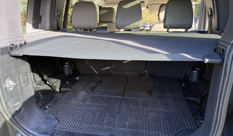 Land Rover Defender 110 P400 XS Edition – 7 Seat full