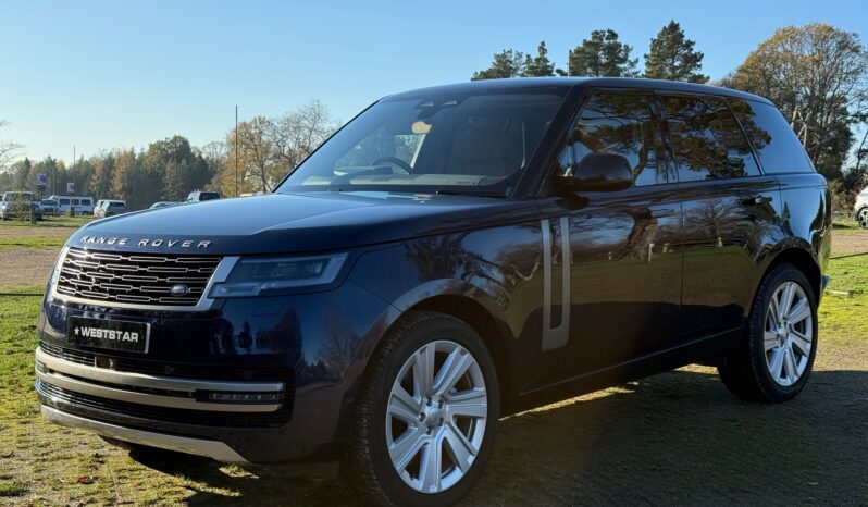 Land Rover New Range Rover P400 HSE full