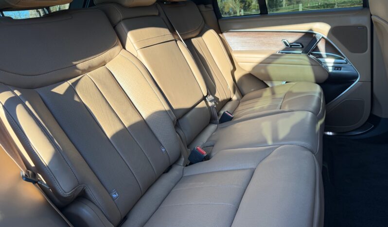 Land Rover New Range Rover P400 HSE full