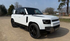 Land Rover Defender 110 P300 X-Dynamic HSE – 7 Seat
