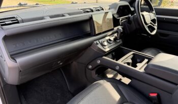 Land Rover Defender 110 P300 X-Dynamic HSE – 7 Seat full