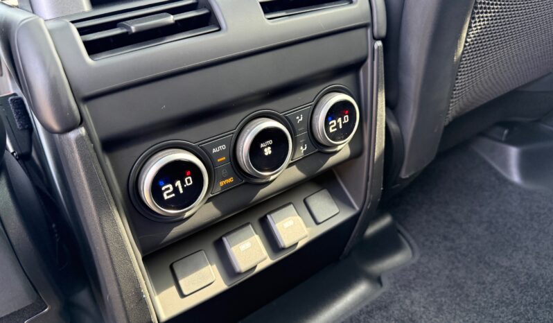 Land Rover Defender 110 P300 X-Dynamic HSE – 7 Seat full