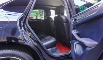 Porsche Macan Turbo full