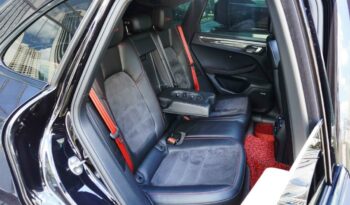 Porsche Macan Turbo full