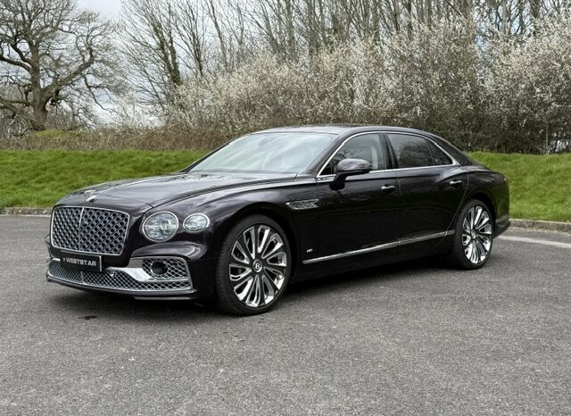 Bentley Flying Spur V8 “Mulliner” full