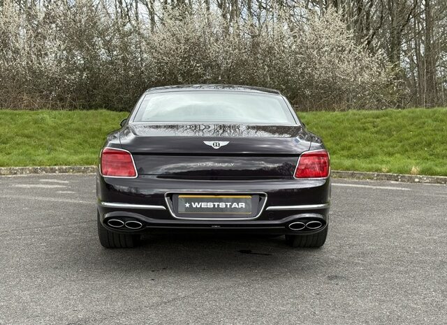 Bentley Flying Spur V8 “Mulliner” full