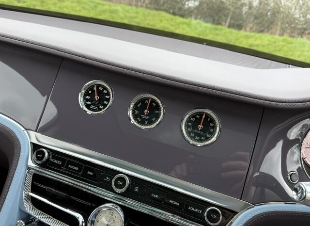 Bentley Flying Spur V8 “Mulliner” full