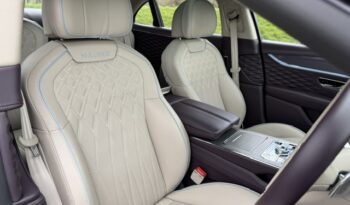 Bentley Flying Spur V8 “Mulliner” full