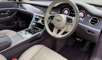 Bentley Flying Spur V8 “Mulliner” full
