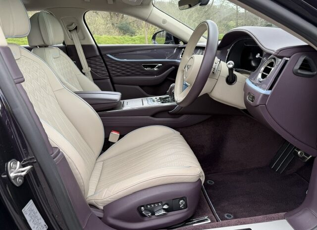 Bentley Flying Spur V8 “Mulliner” full