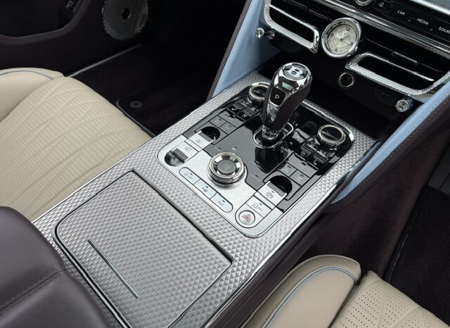 Bentley Flying Spur V8 “Mulliner” full