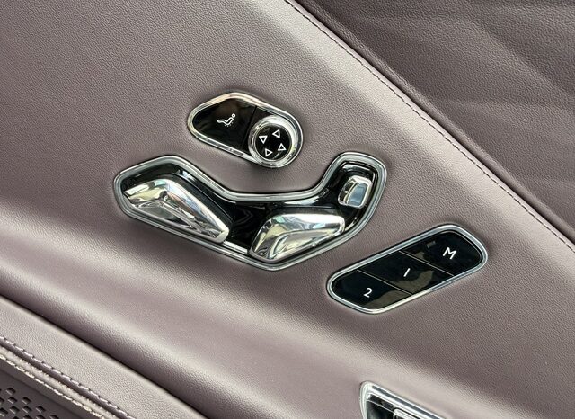 Bentley Flying Spur V8 “Mulliner” full