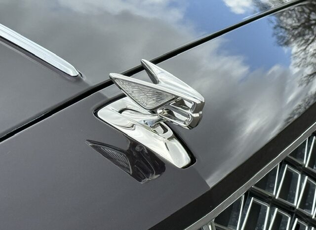 Bentley Flying Spur V8 “Mulliner” full