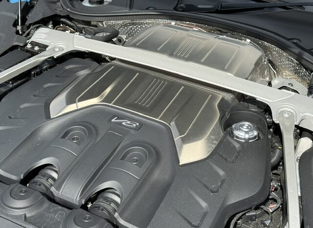 Bentley Flying Spur V8 “Mulliner” full