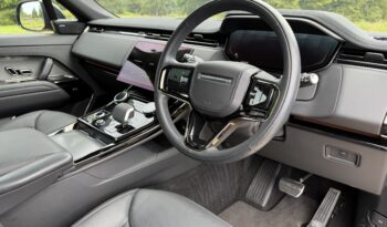 Land Rover Range Rover P400 Dynamic SE full