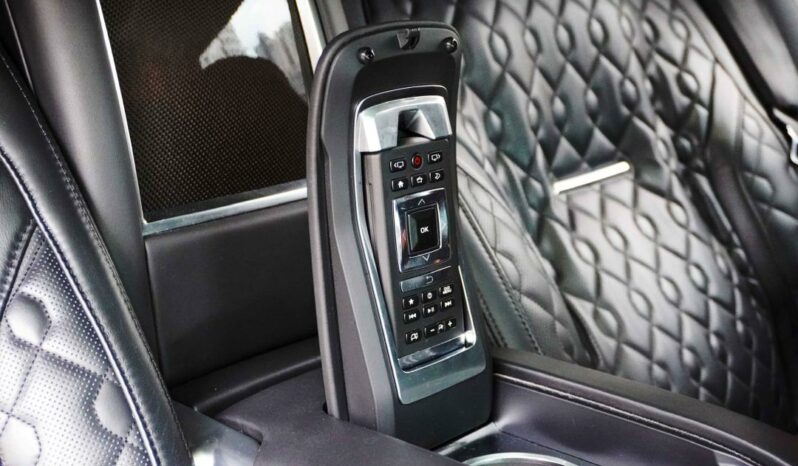Land Rover Range Rover SV Autobiography LWB full