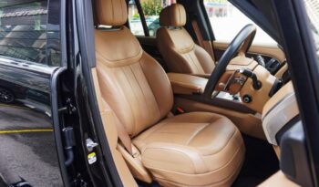 Land Rover Range Rover P400 HSE full